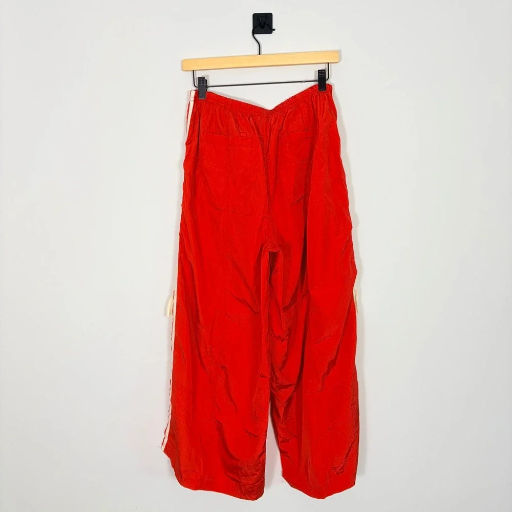 Daily Practice Anthropologie Red Parachute Bow Track Pants Women's Medium - Picture 5 of 9